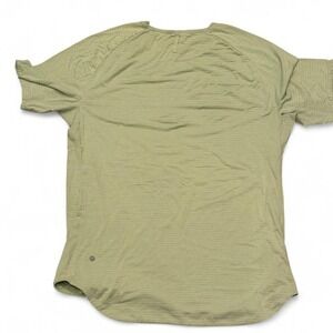 Lululemon Metal Vent Tech Tee Early Model – Light Green XL